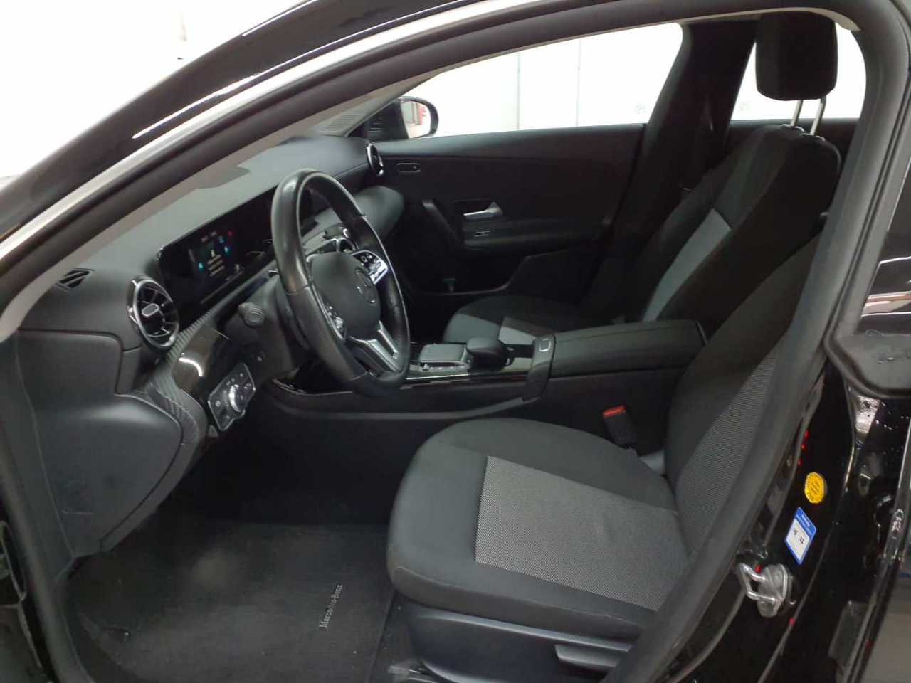 Mercedes-Benz CLA 200 d 4Matic Shooting Brake 8G-DCT 7
