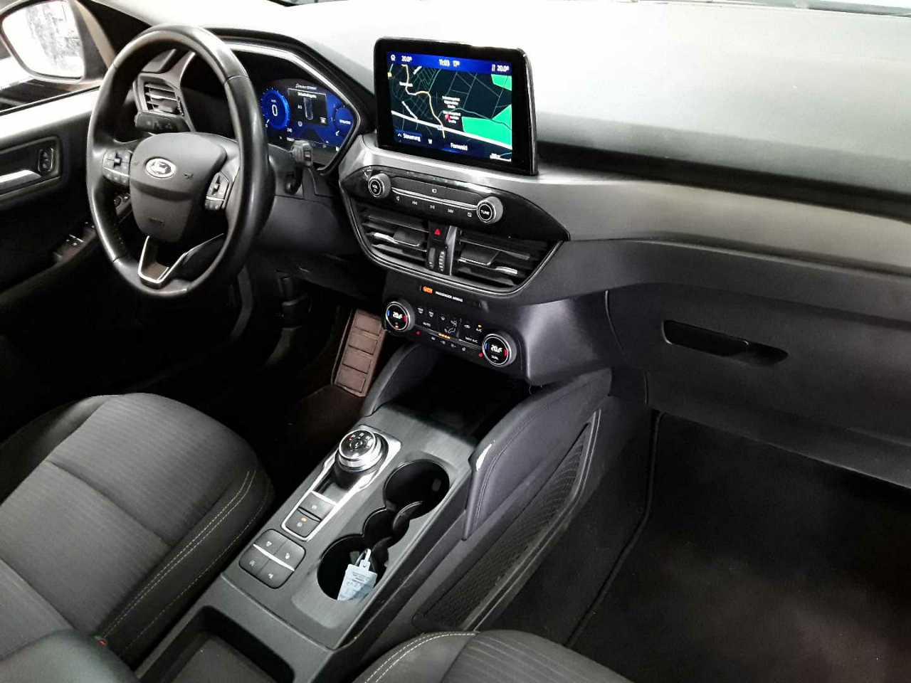 Ford Kuga 2.0 EcoBlue Aut. 4x4 TITANIUM 9