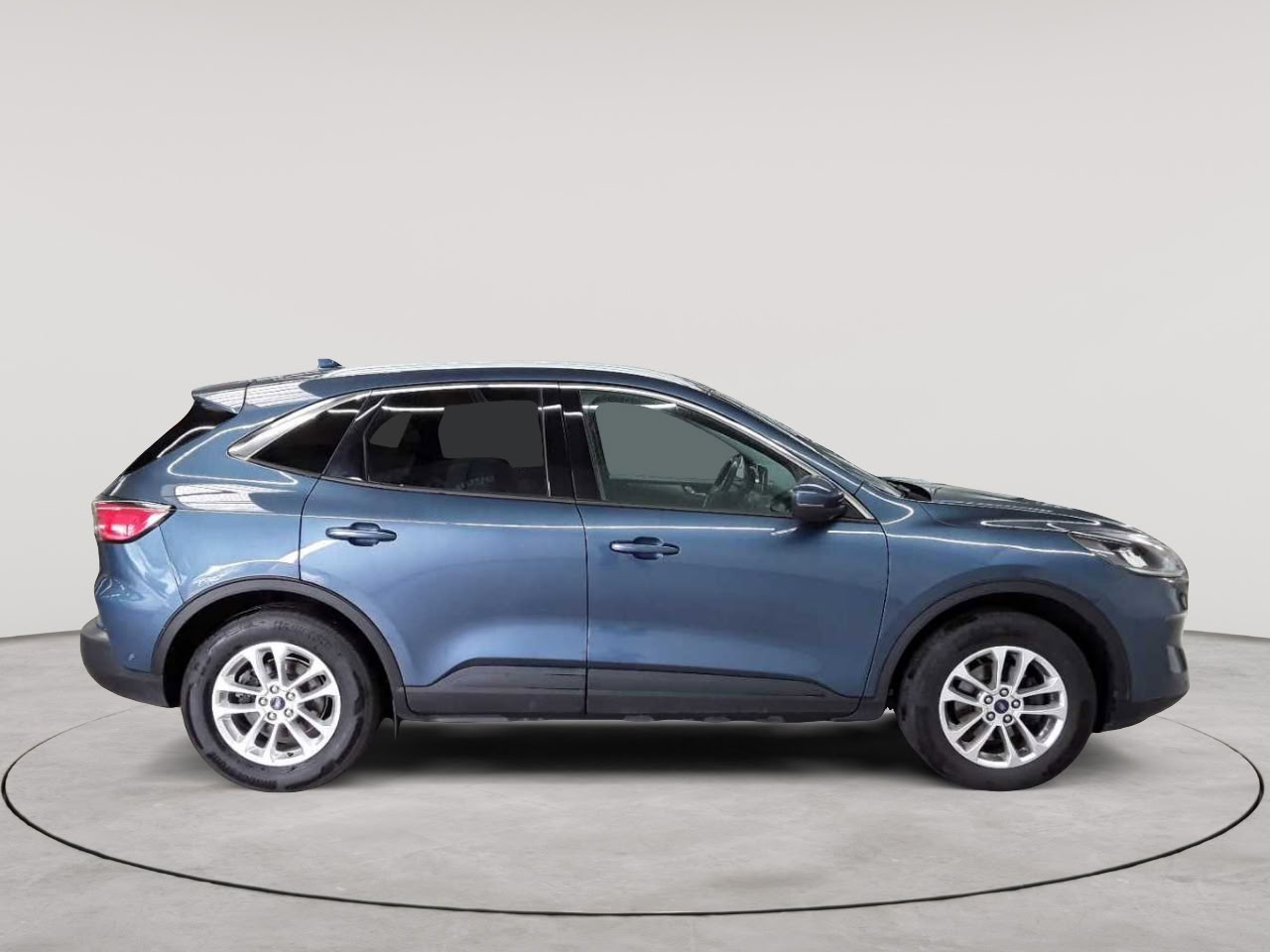 Ford Kuga 2.0 EcoBlue Aut. 4x4 TITANIUM 3