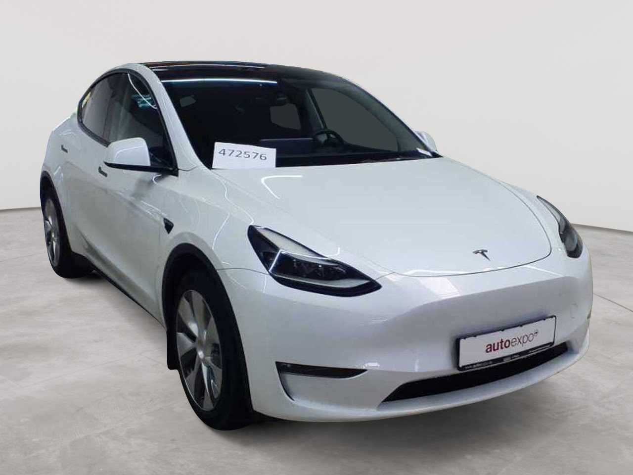 Tesla Model Y Long Range Dual Motor AWD