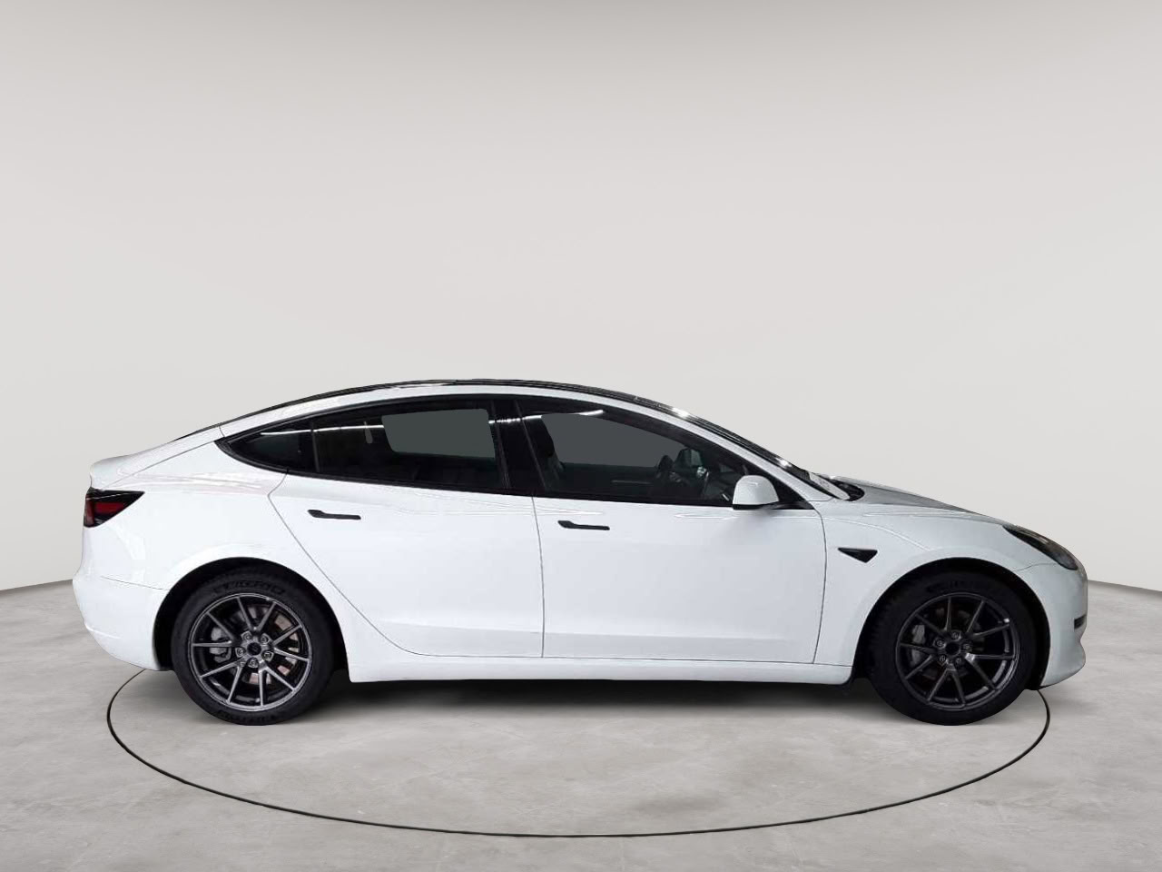Tesla Model 3 RWD Hinterradantrieb 3