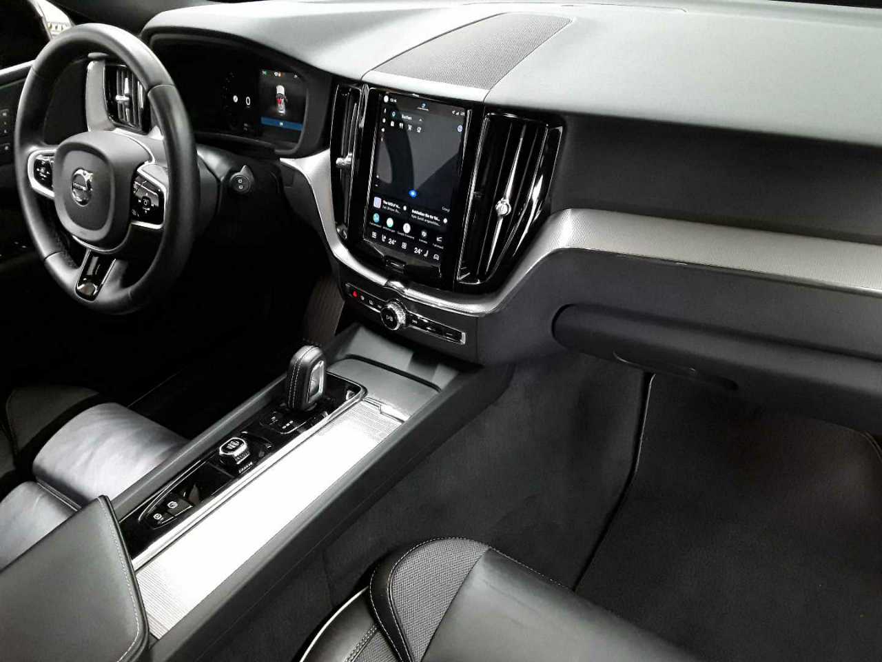 Volvo XC60 B4 D Geartronic RDesign 9