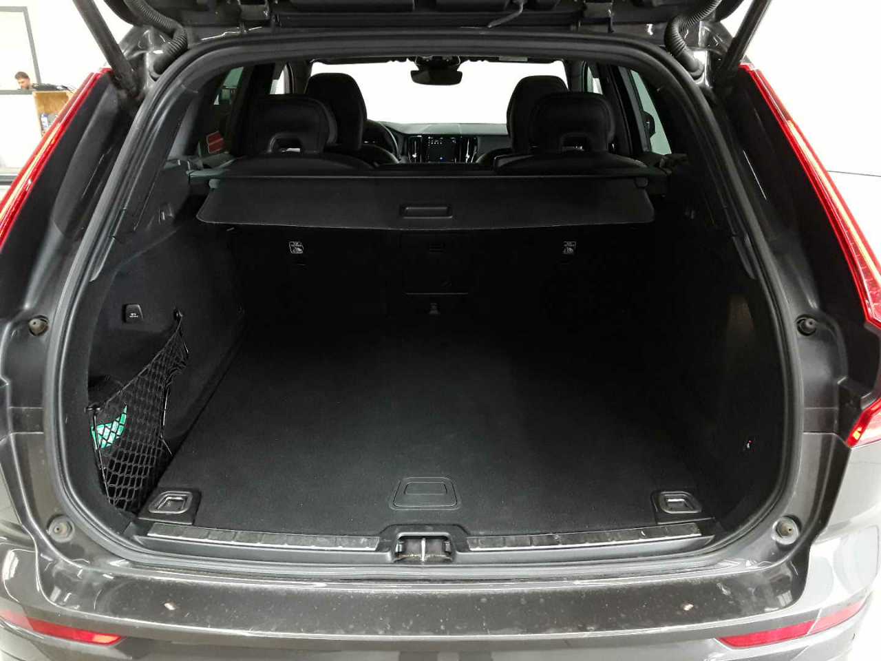Volvo XC60 B4 D Geartronic RDesign 15