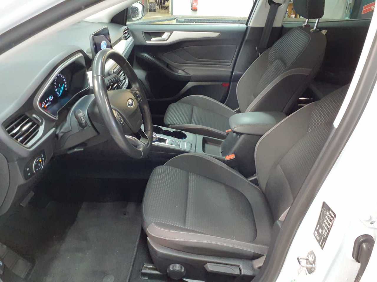 Ford Focus Turnier 1.5 EcoBlue Start-Stopp-System Aut. COOL&CONNECT 7