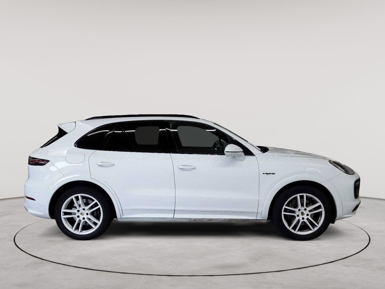 Porsche Cayenne E-Hybrid Tiptronic S 3