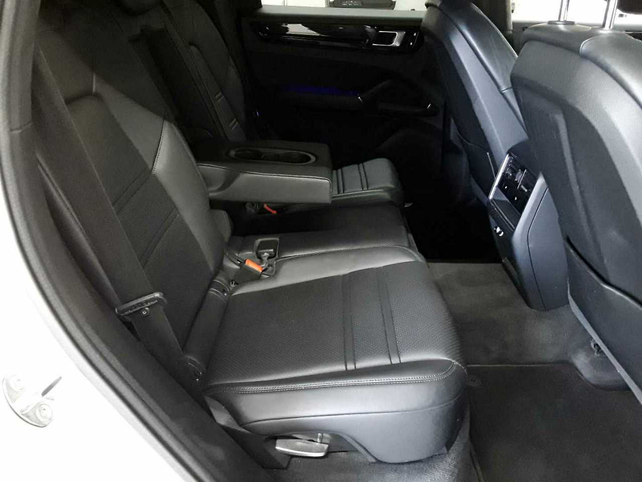 Porsche Cayenne E-Hybrid Tiptronic S 14