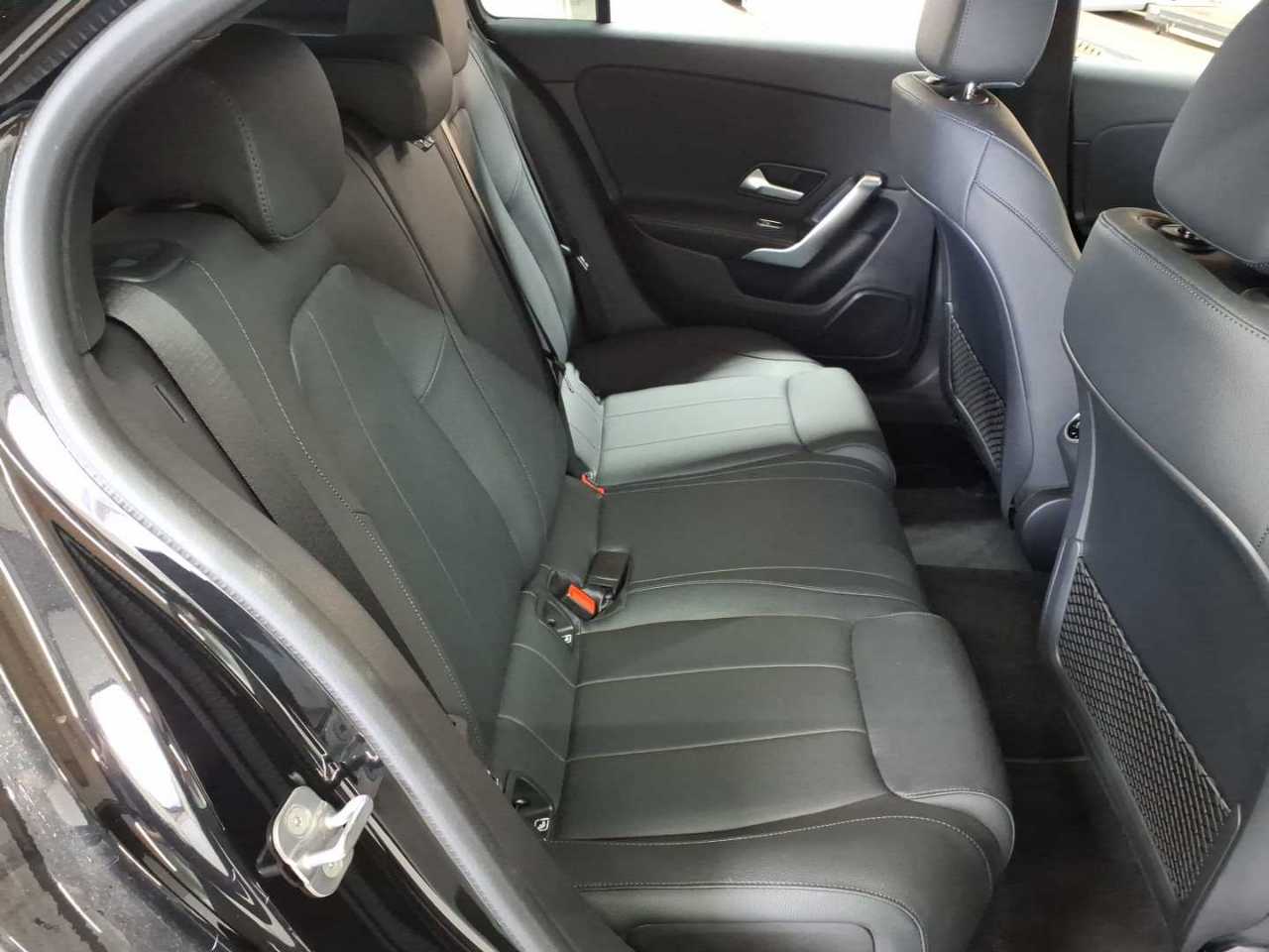 Mercedes-Benz A 180 7G-DCT Progressive Advanced 14