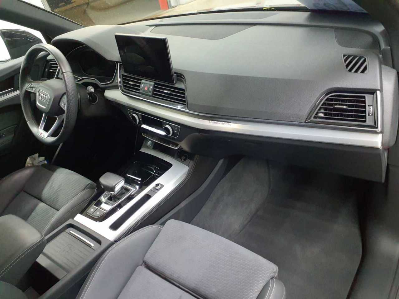 Audi Q5 40 TDI Sportback quattro S tronic S line 9