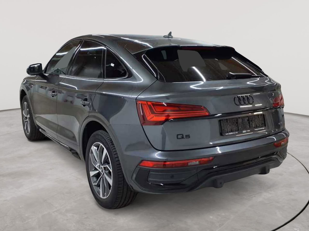 Audi Q5 40 TDI Sportback quattro S tronic S line 5