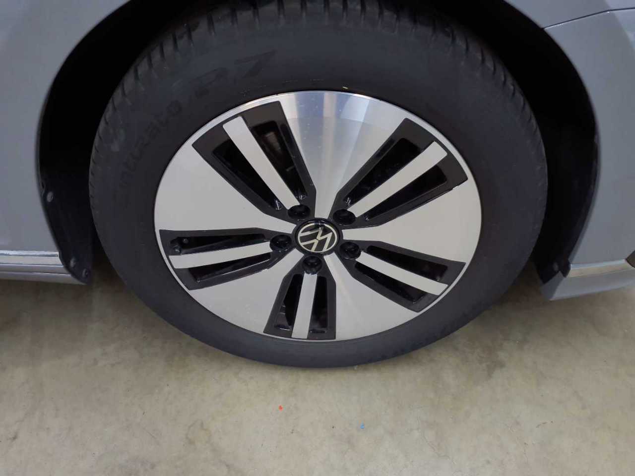Vw Passat Variant 1.4 TSI Plug-In-Hybrid DSG GTE 16
