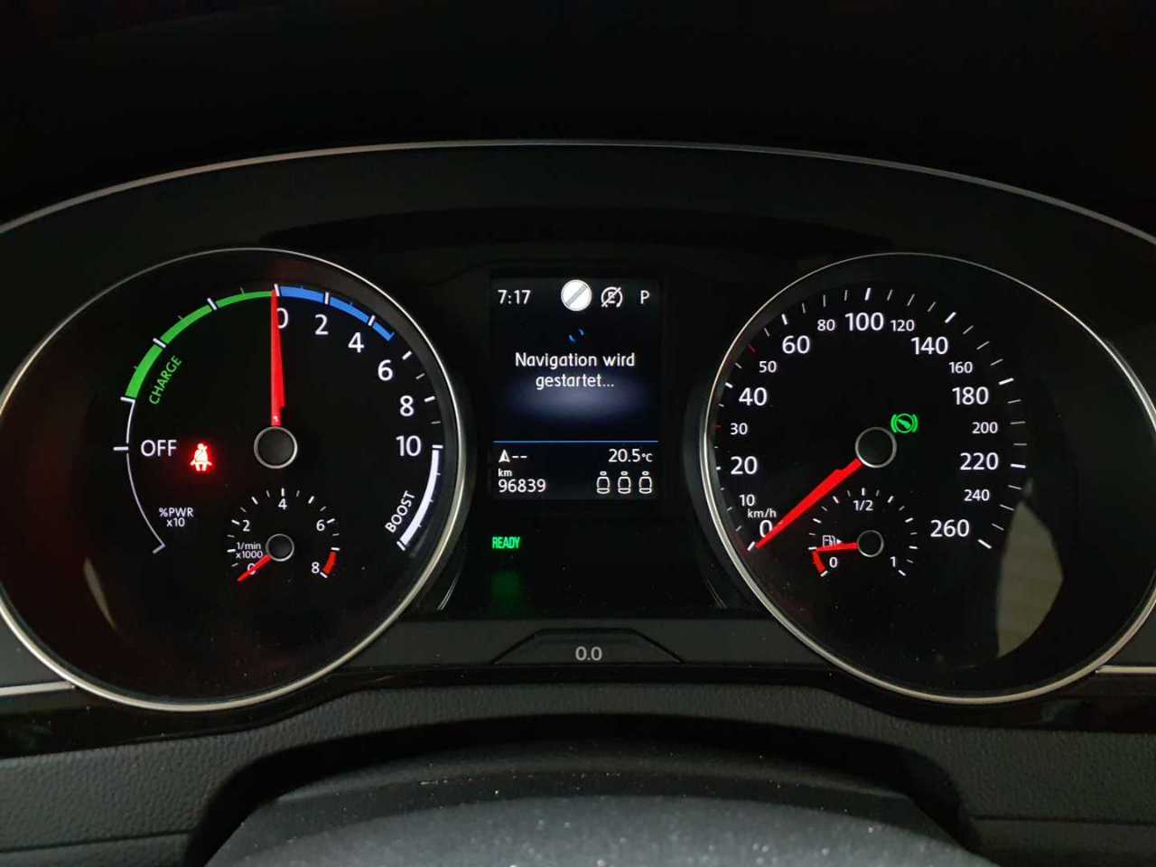 Vw Passat Variant 1.4 TSI Plug-In-Hybrid DSG GTE 11
