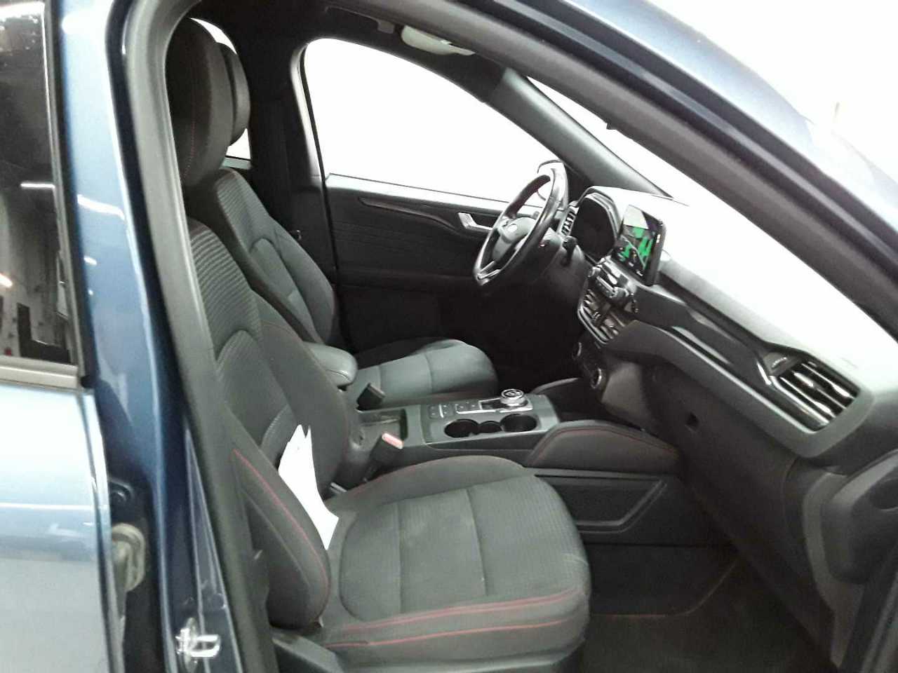 Ford Kuga 1.5 EcoBlue Aut. ST-LINE 8