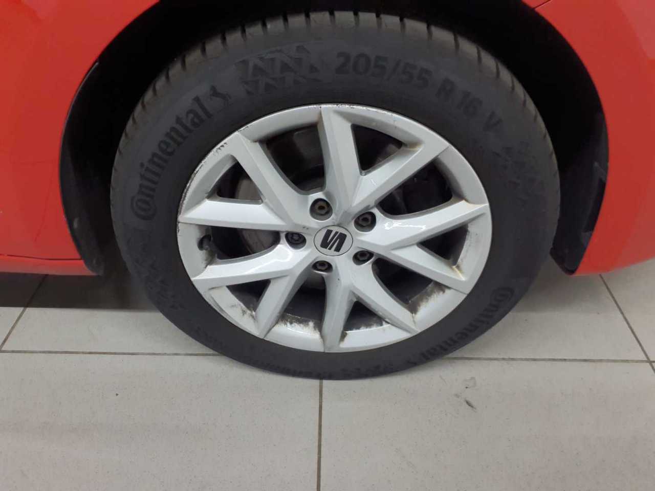 Seat Leon Sportstourer 2.0 TDI DSG Style 13