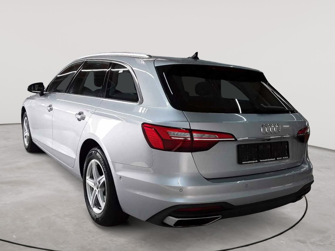 Audi A4 Avant 30 TDI S tronic 5