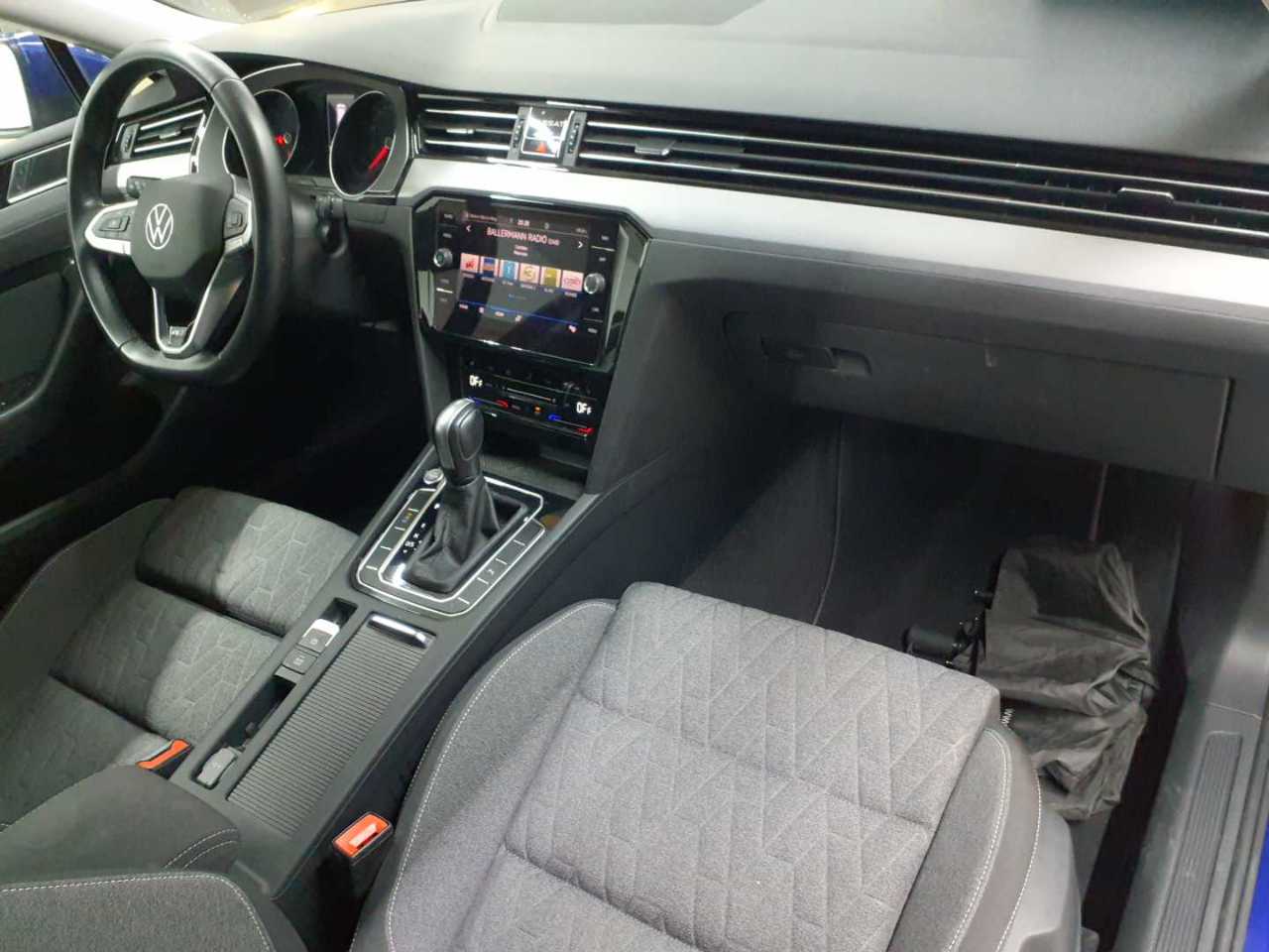 Vw Passat Variant 2.0 TDI SCR DSG Business 9