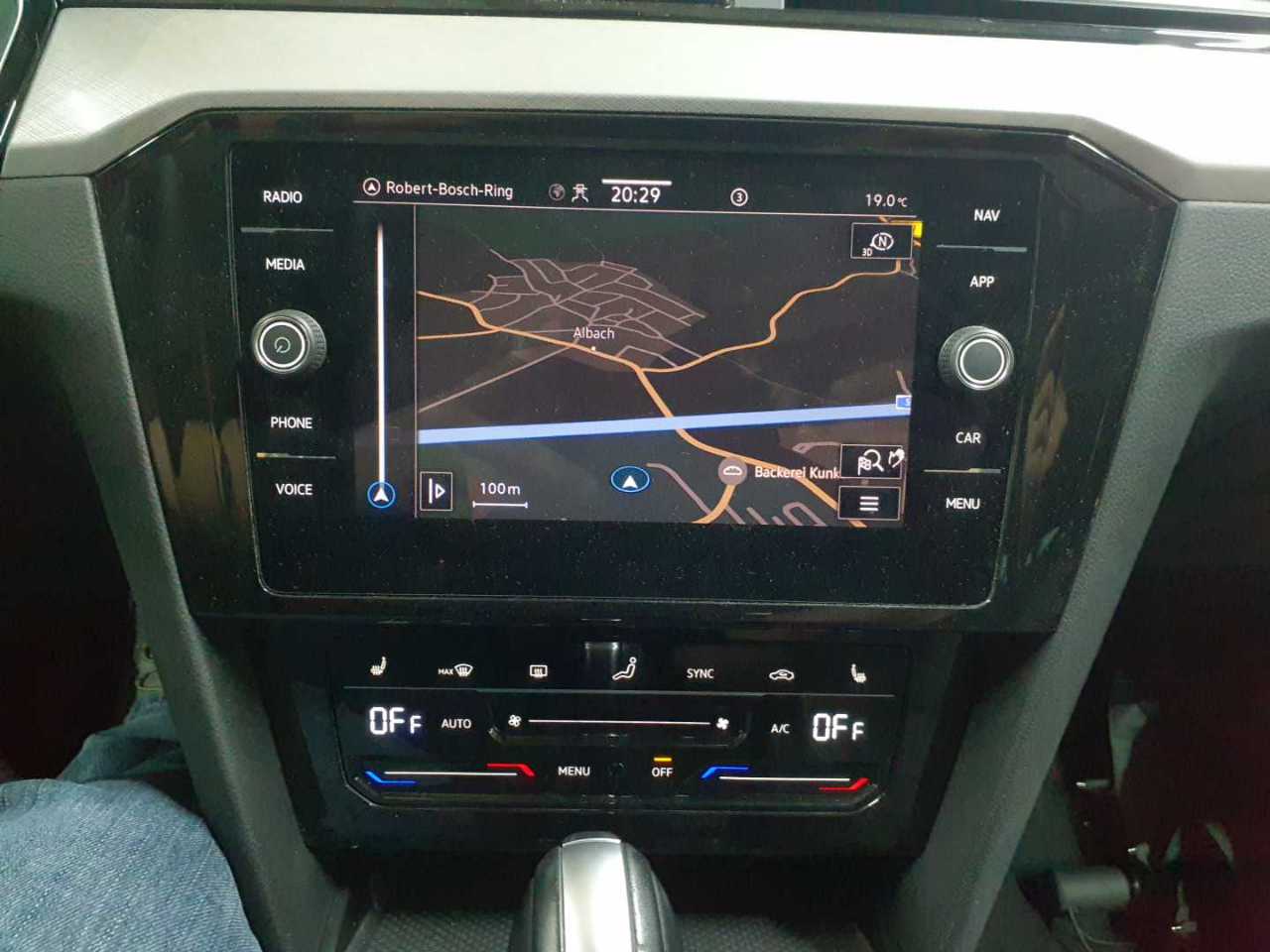 Vw Passat Variant 2.0 TDI SCR DSG Business 12