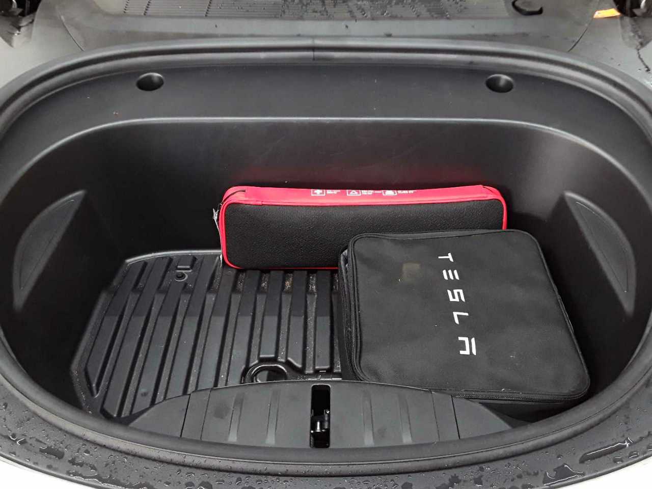 Tesla Model 3 RWD Hinterradantrieb 16