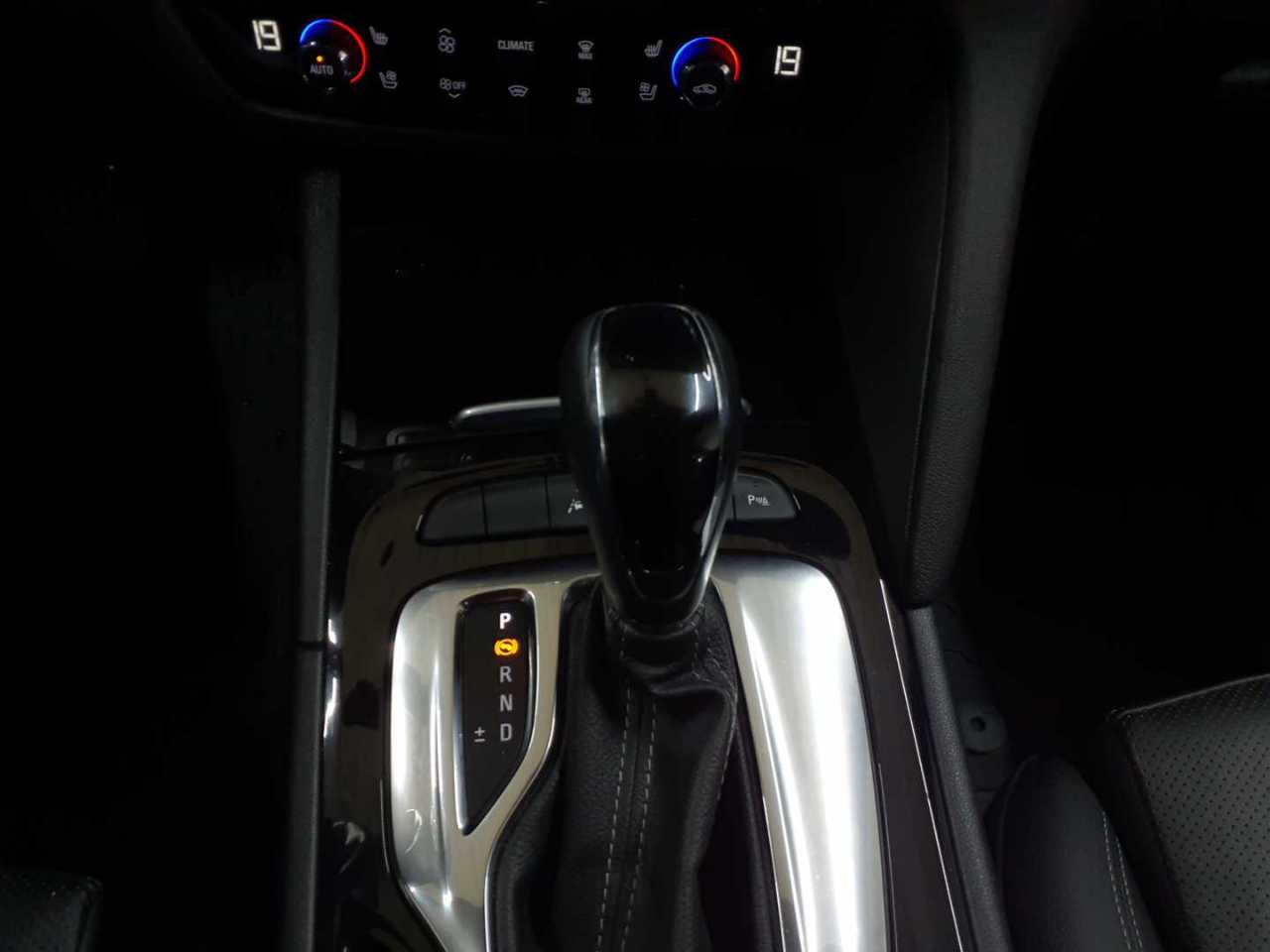 Opel Insignia Sports Tourer 2.0 Diesel Aut. Elegance 10