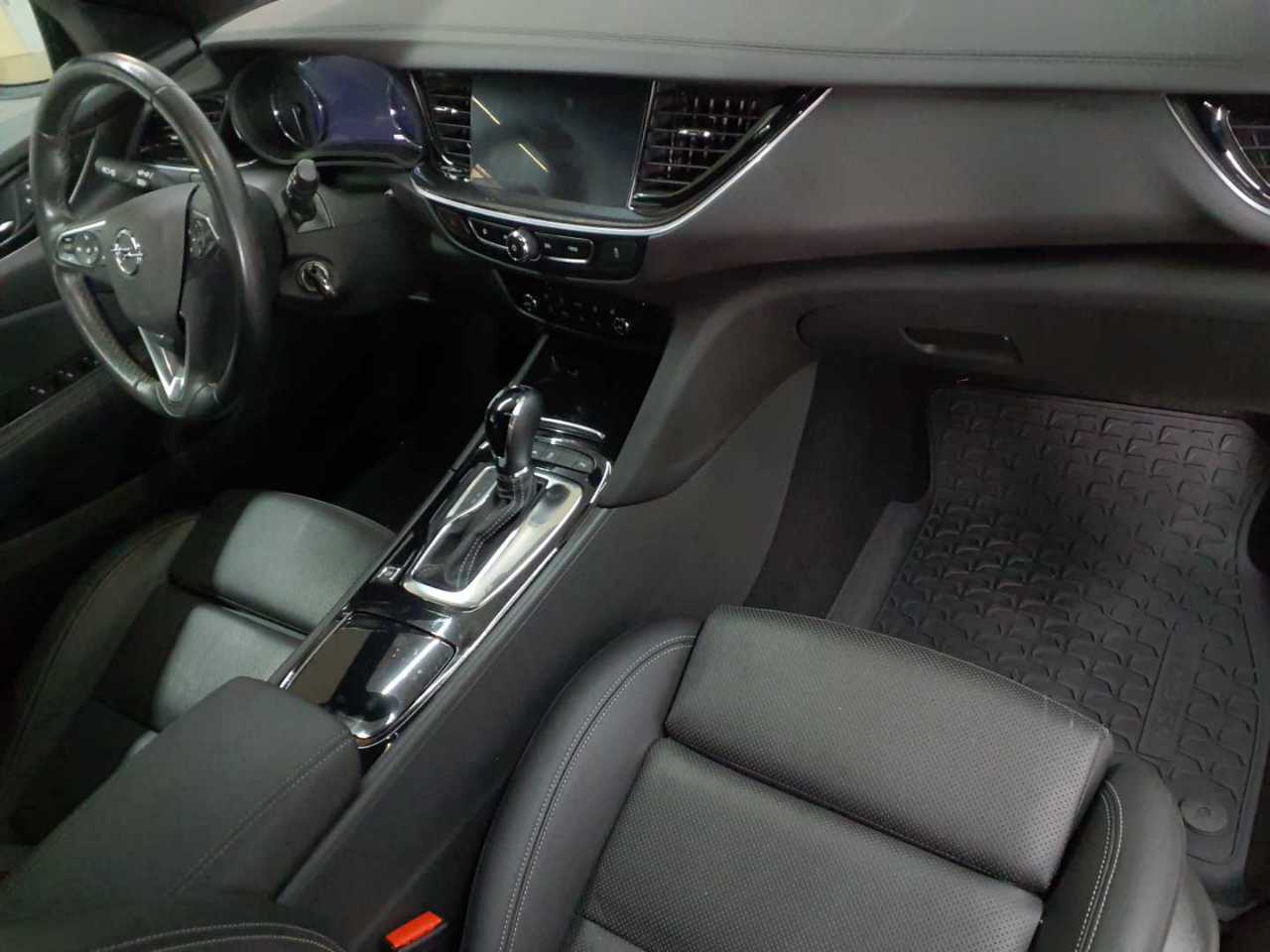 Opel Insignia Sports Tourer 2.0 Diesel Aut. Elegance 9
