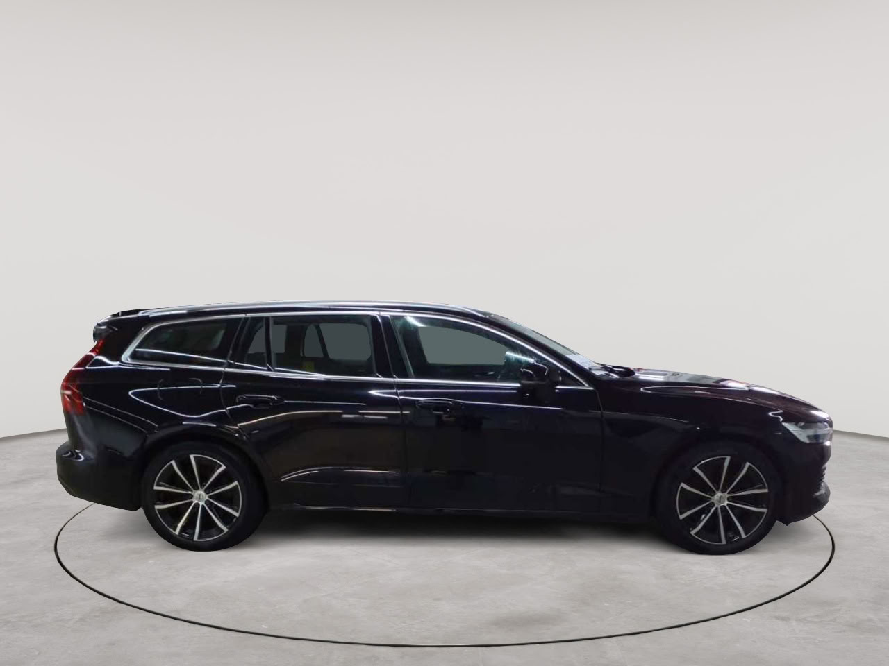 Volvo V60 T6 AWD Recharge Essential 3