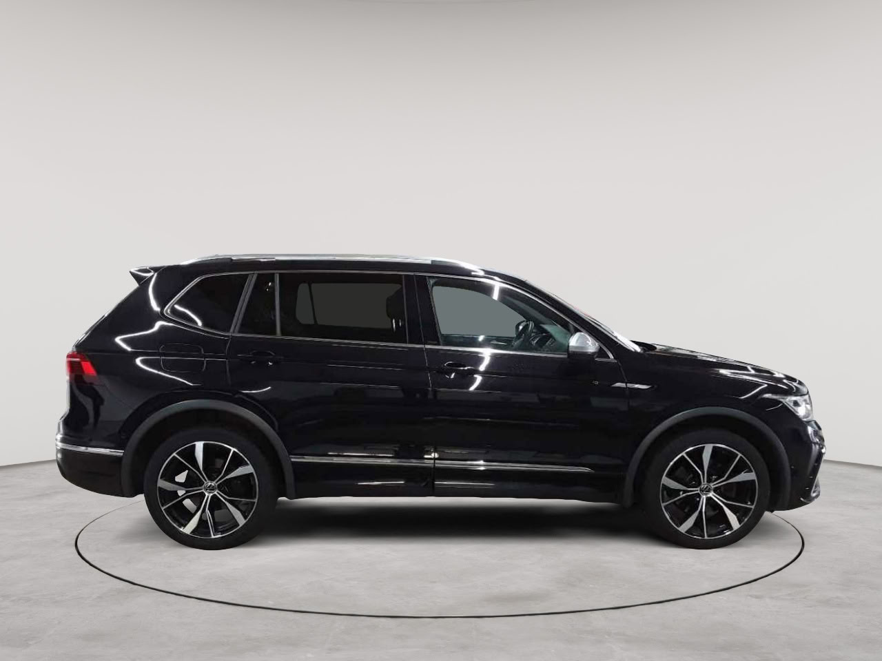 Vw Tiguan Allspace 2.0 TSI OPF 4Motion DSG R-Line 3