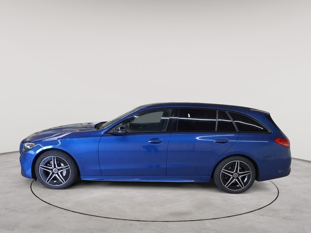 Mercedes-Benz C 220 d T 9G-TRONIC AMG Line 6