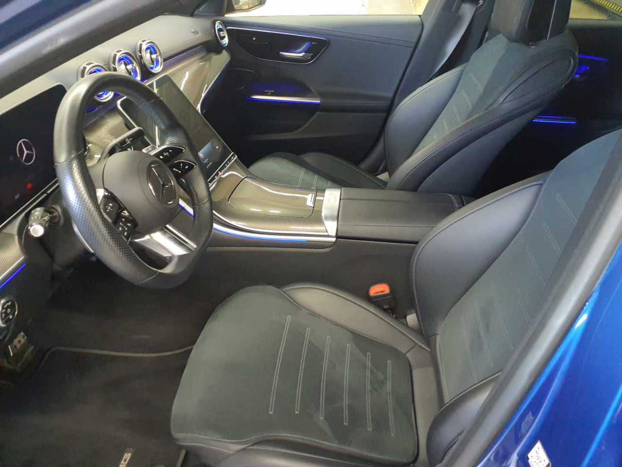 Mercedes-Benz C 220 d T 9G-TRONIC AMG Line 7