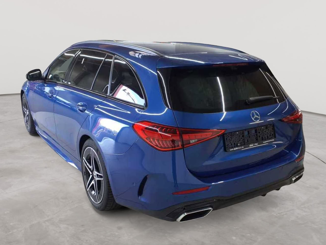 Mercedes-Benz C 220 d T 9G-TRONIC AMG Line 5