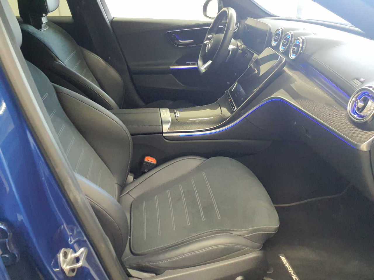 Mercedes-Benz C 220 d T 9G-TRONIC AMG Line 8