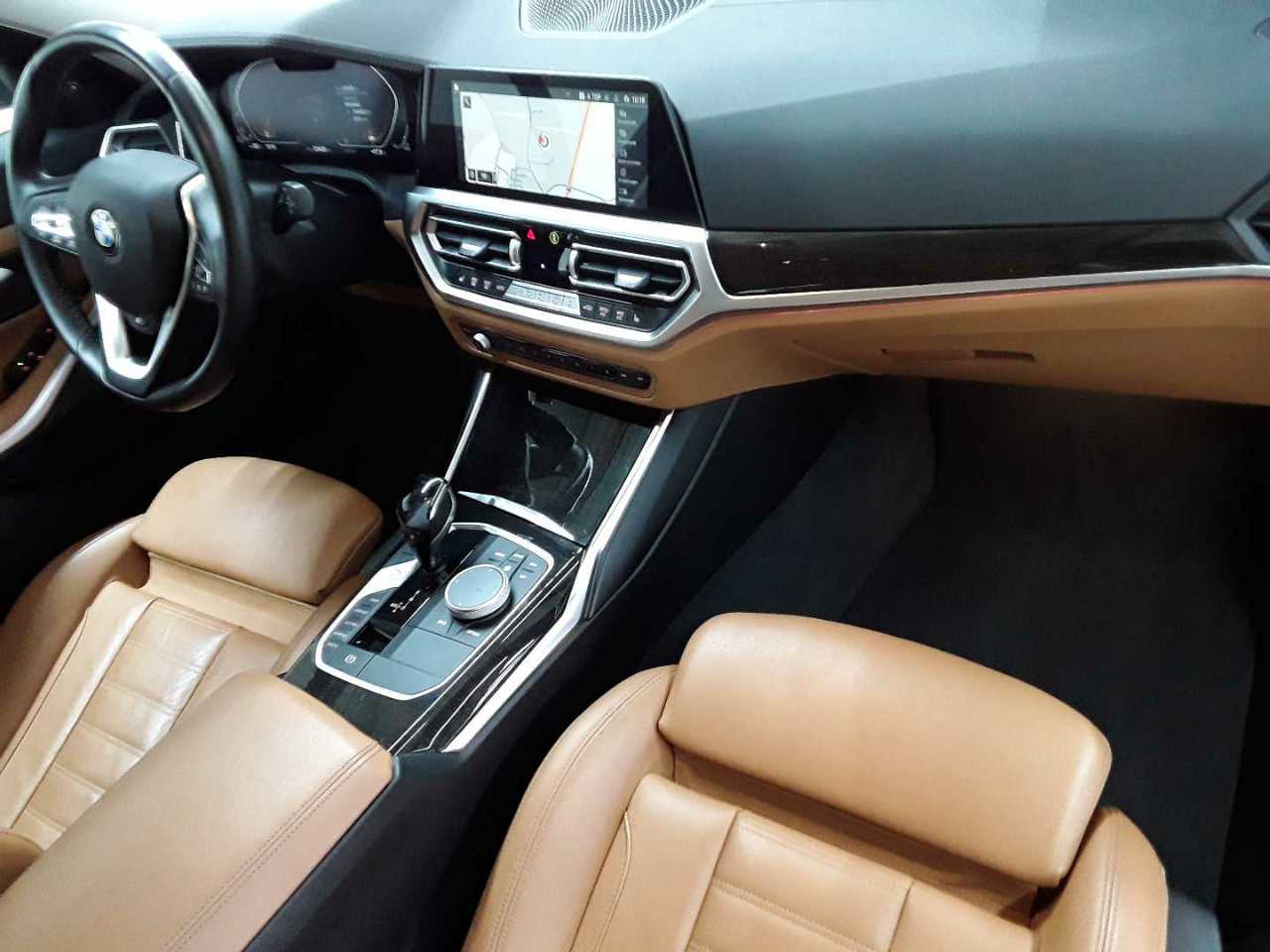 Bmw 320d Touring xDrive Aut. Luxury Line 9