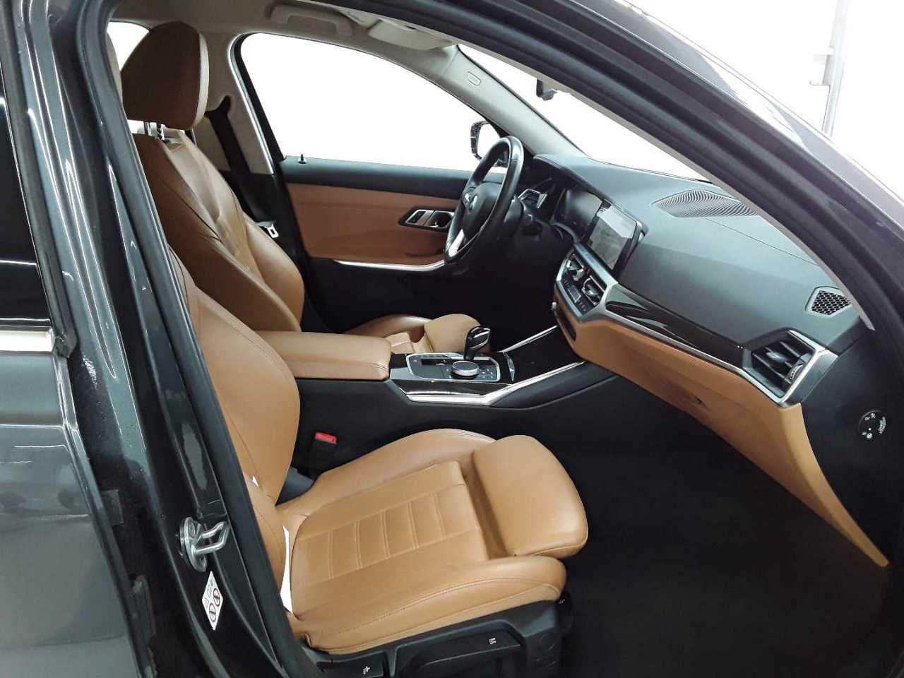 Bmw 320d Touring xDrive Aut. Luxury Line 8