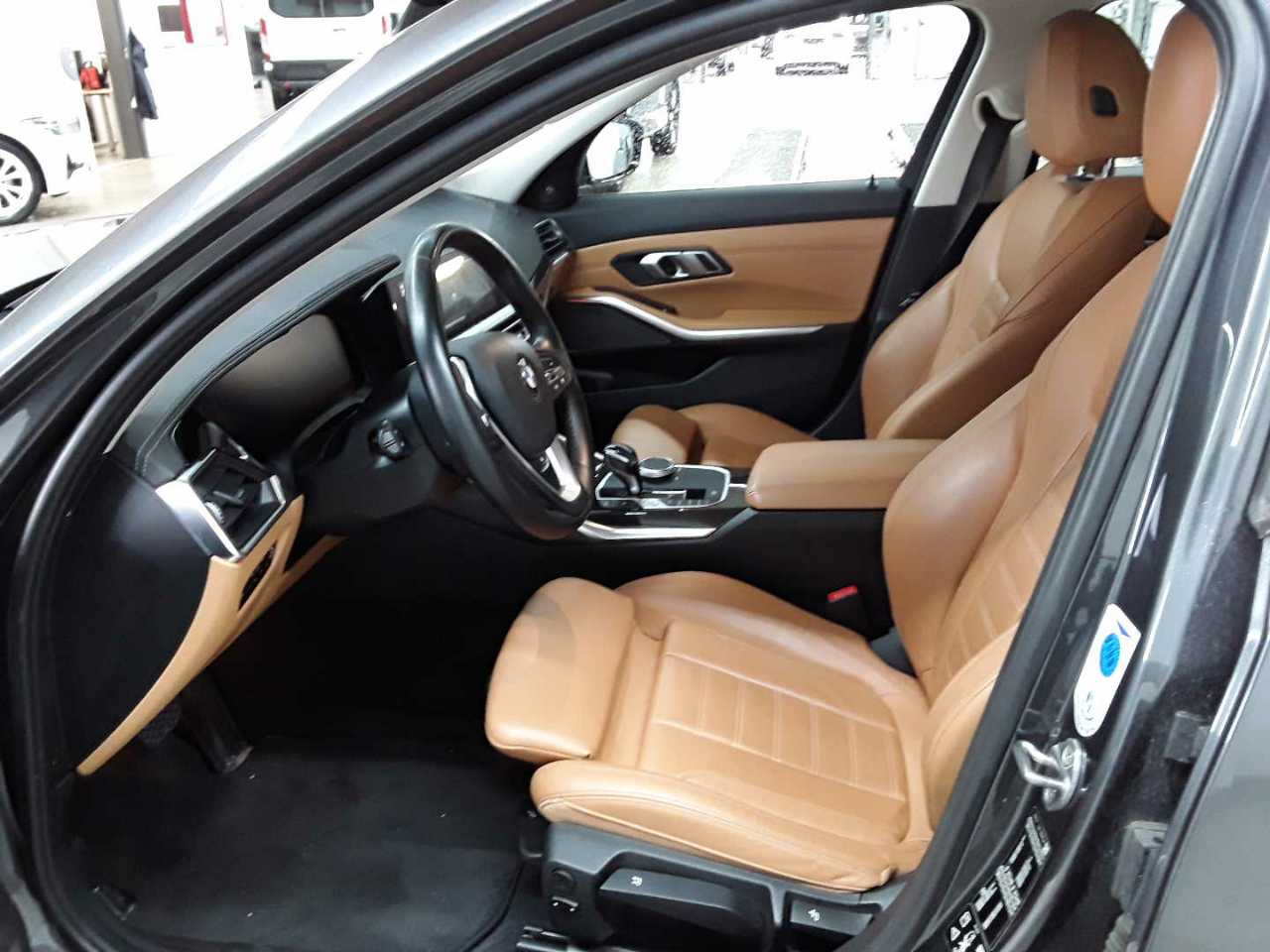 Bmw 320d Touring xDrive Aut. Luxury Line 7