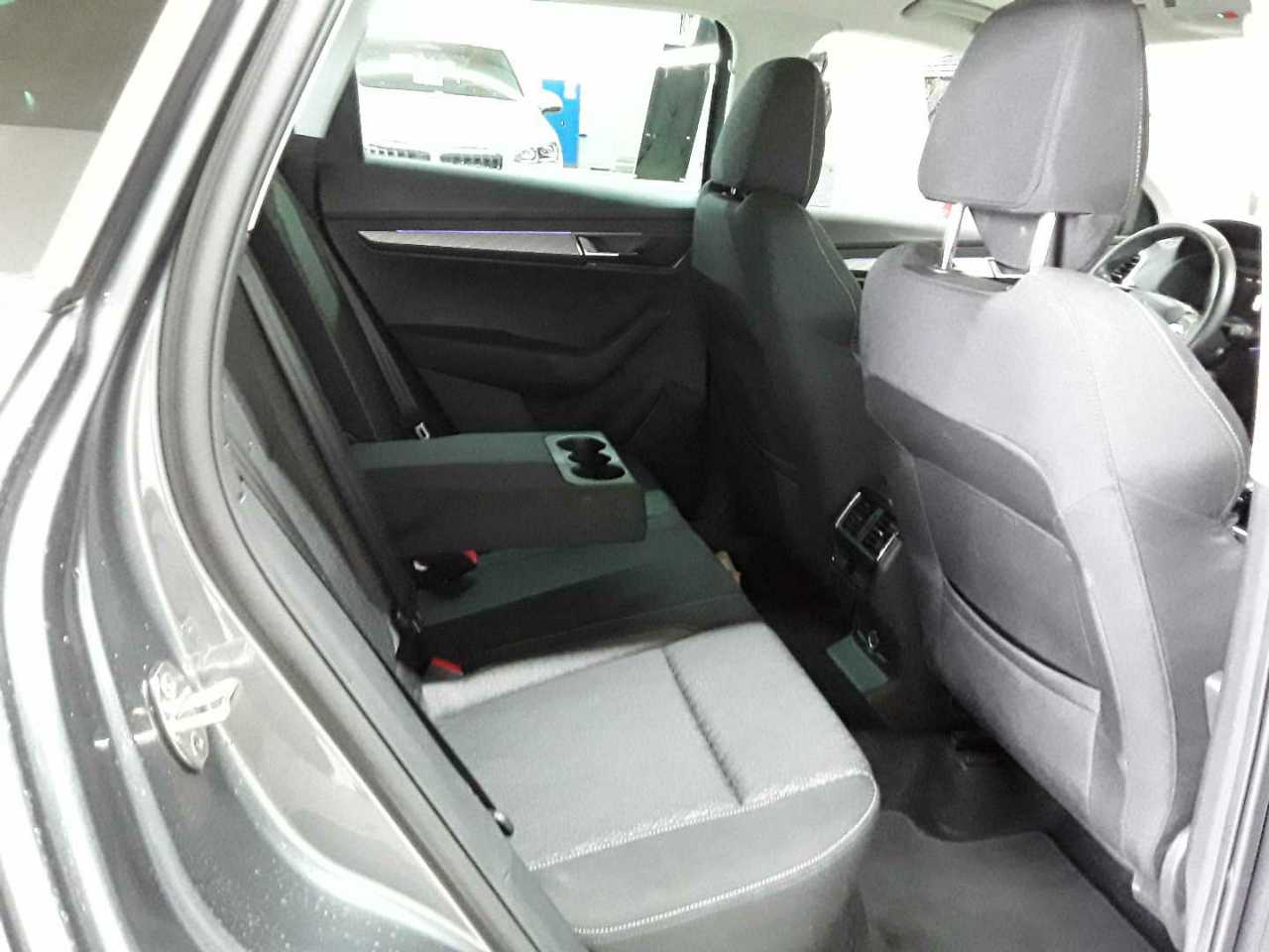 Skoda Karoq 2.0 TDI SCR 4x4 DSG Style 14