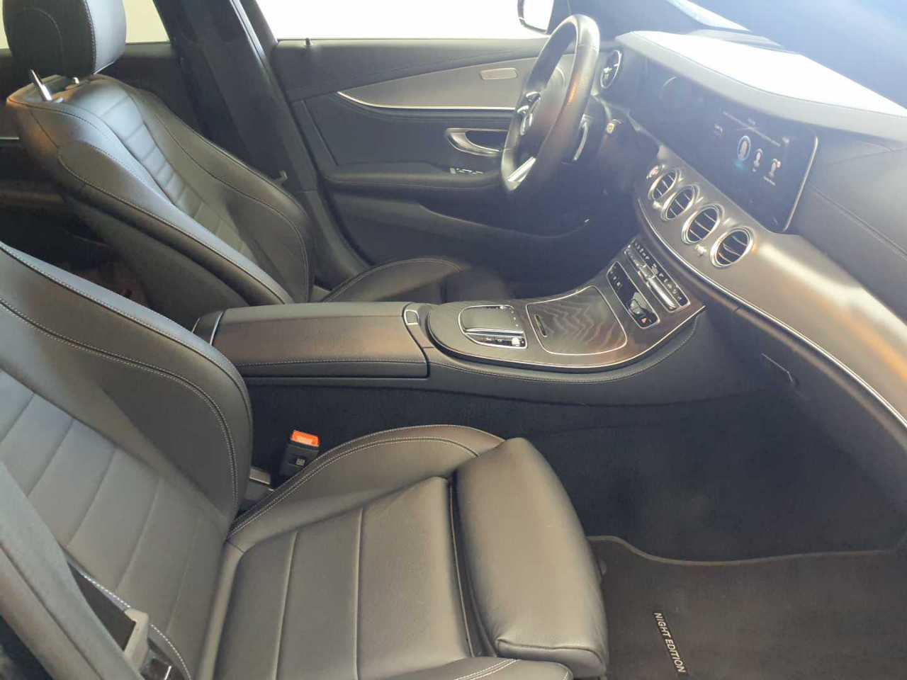 Mercedes-Benz E 450 4Matic T 9G-TRONIC Night Edition 8