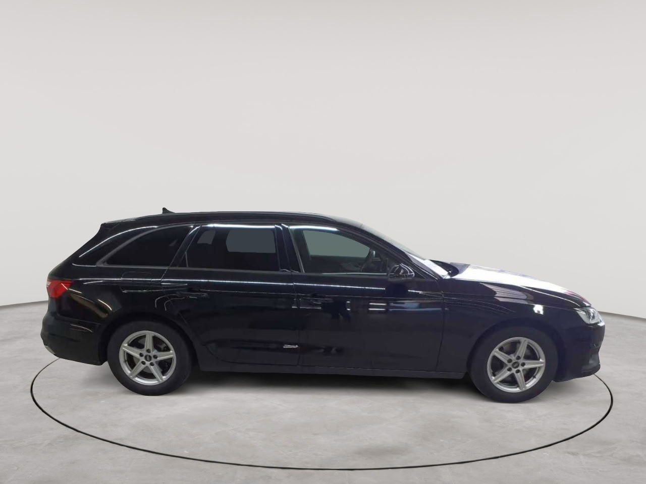 Audi A4 Avant 35 TDI S tronic 3