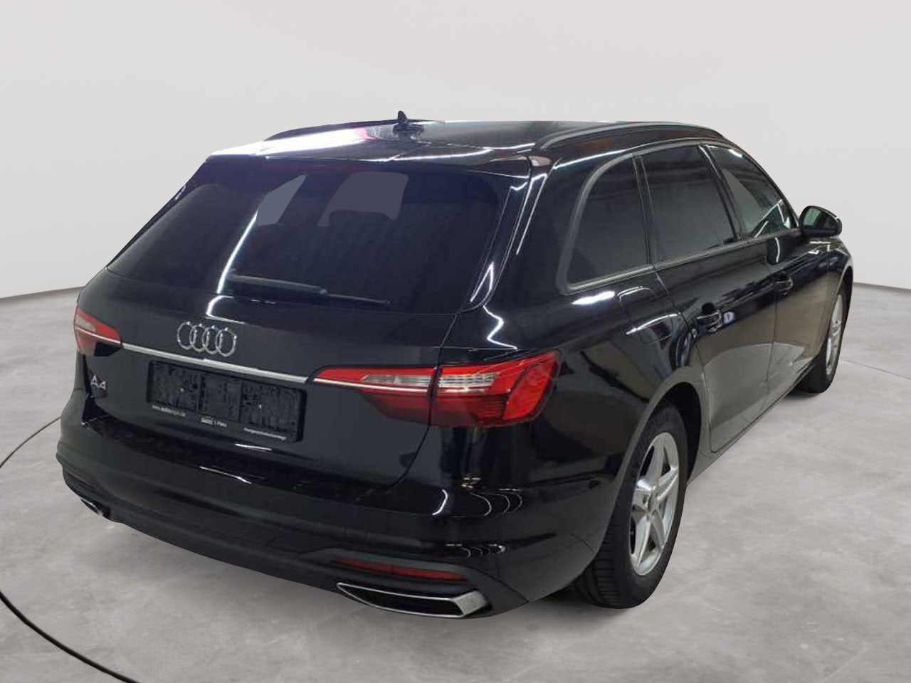 Audi A4 Avant 35 TDI S tronic 4
