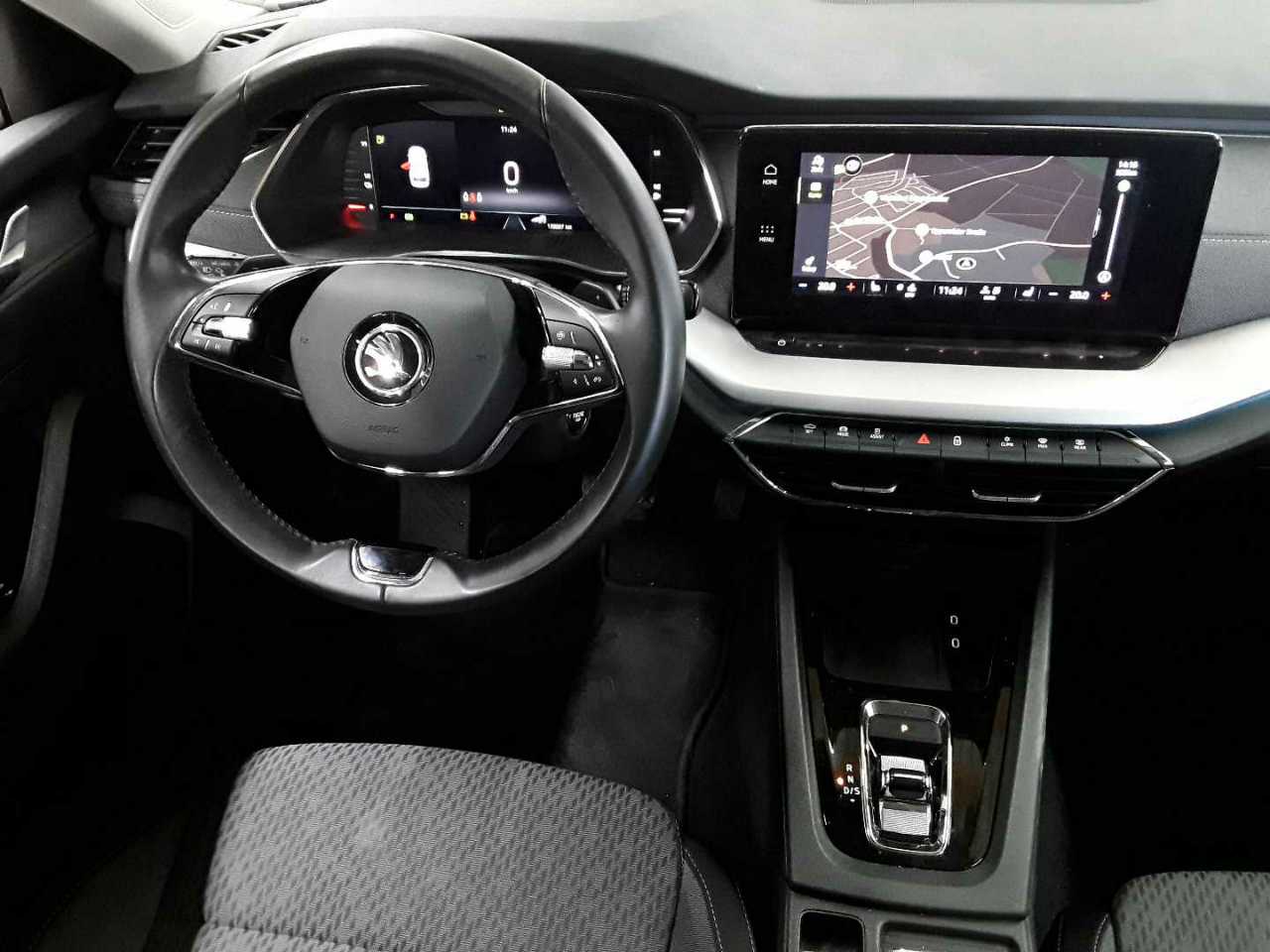 Skoda Octavia Combi 1.4 TSI iV DSG Style 10