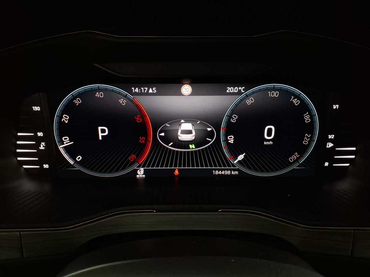 Skoda Superb Combi 2.0 TDI 4x4 DSG Ambition 13