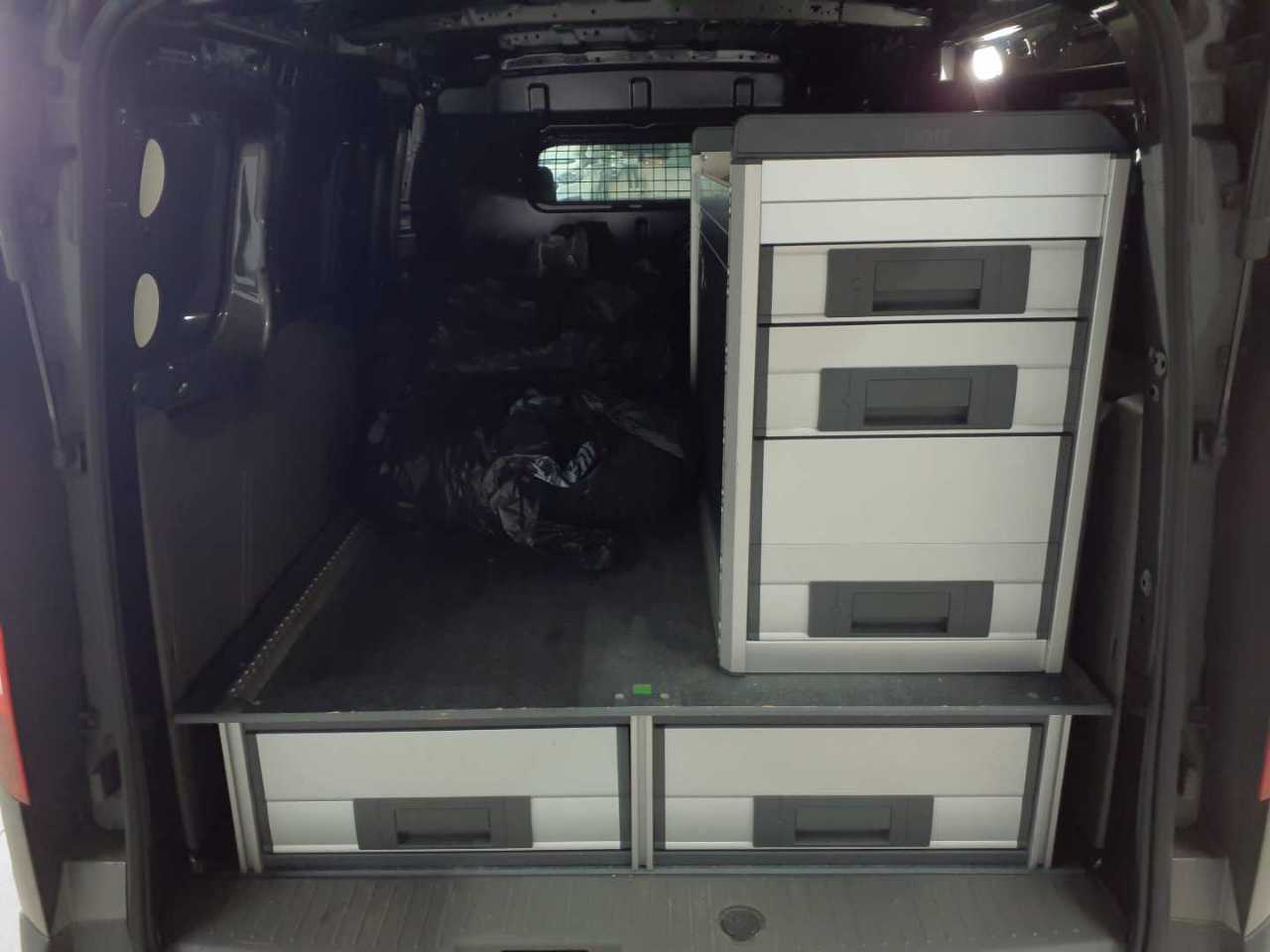 Ford Transit Connect 240 L2 S&S Trend 9