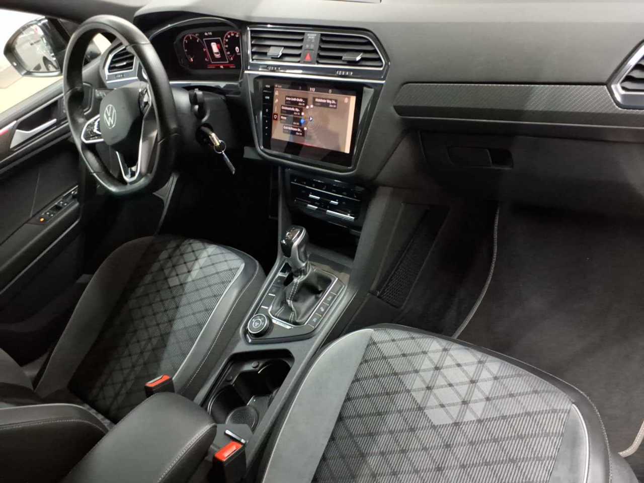 Volkswagen Tiguan Allspace 2.0 TDI SCR 4Motion DSG R-Line 9