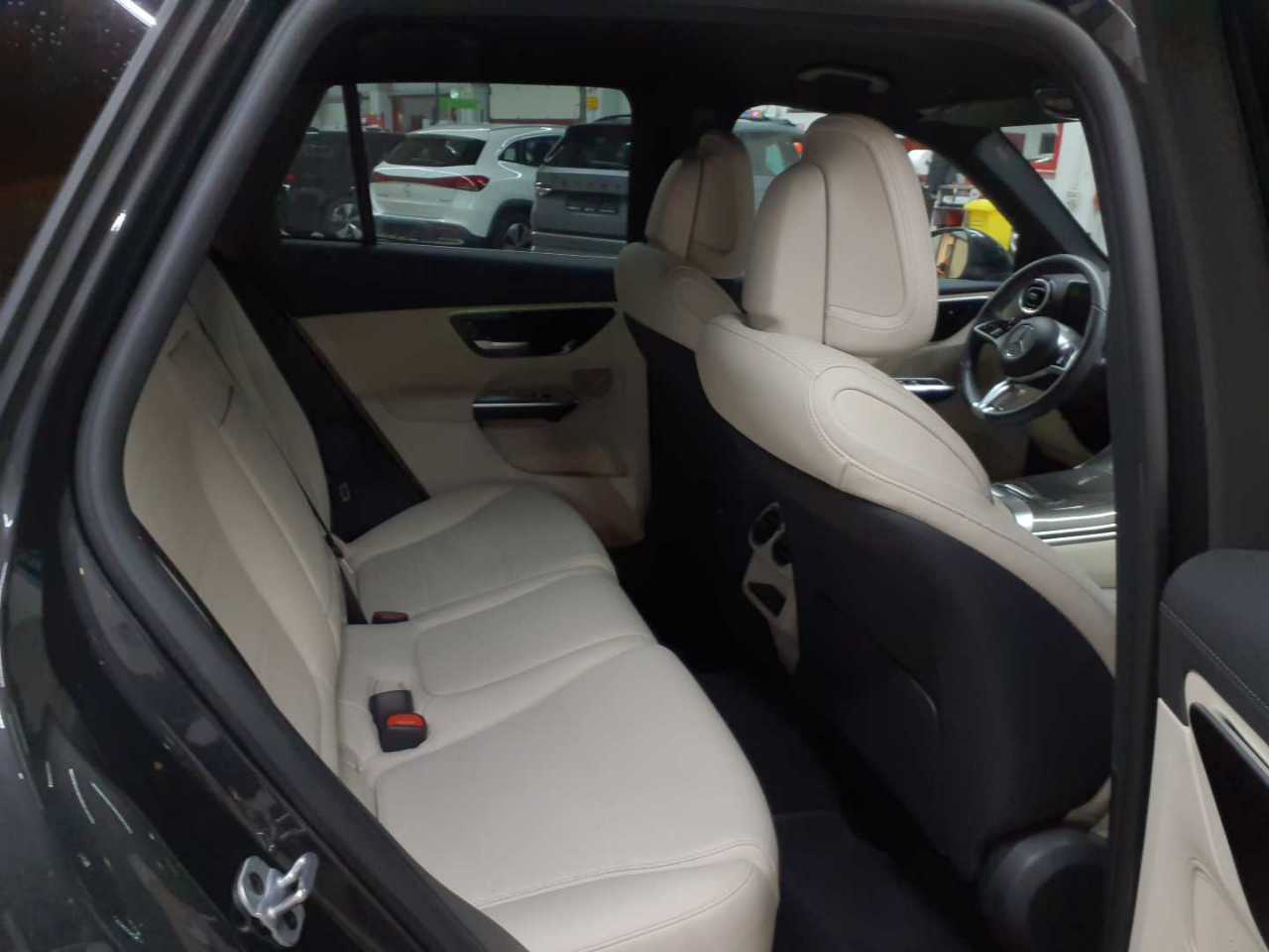 Mercedes-Benz GLC 220 d 4Matic 9G-TRONIC Avantgarde Advanced 14