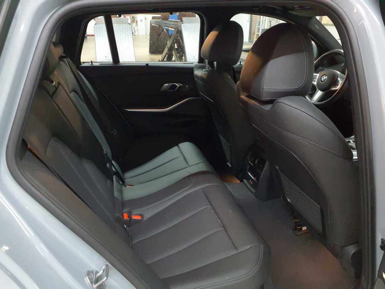 Bmw 320d Touring Aut. 14