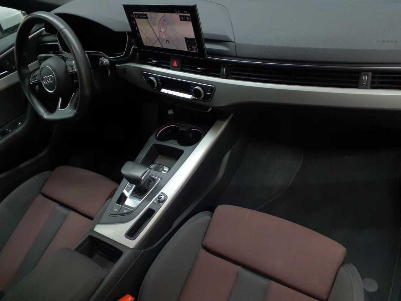 Audi A4 Avant 40 TDI S tronic advanced 9