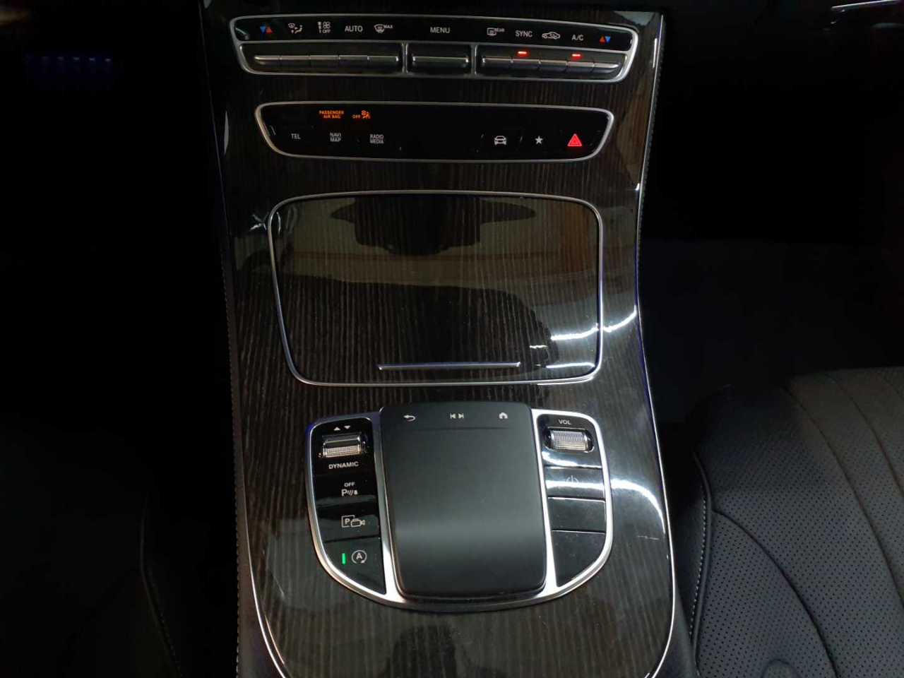 Mercedes-Benz CLS 300 d 4Matic 9G-TRONIC AMG Line 10