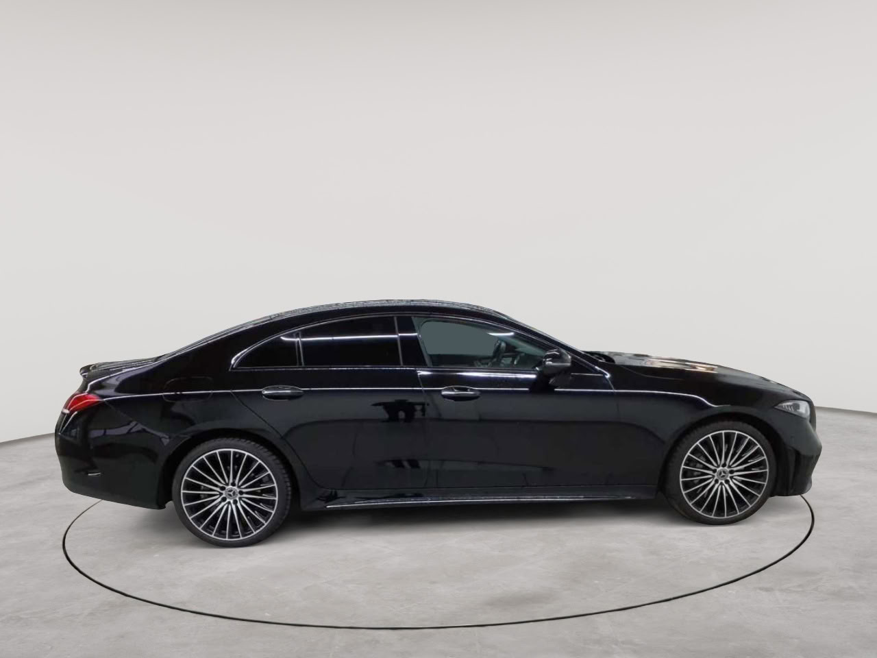 Mercedes-Benz CLS 300 d 4Matic 9G-TRONIC AMG Line 3