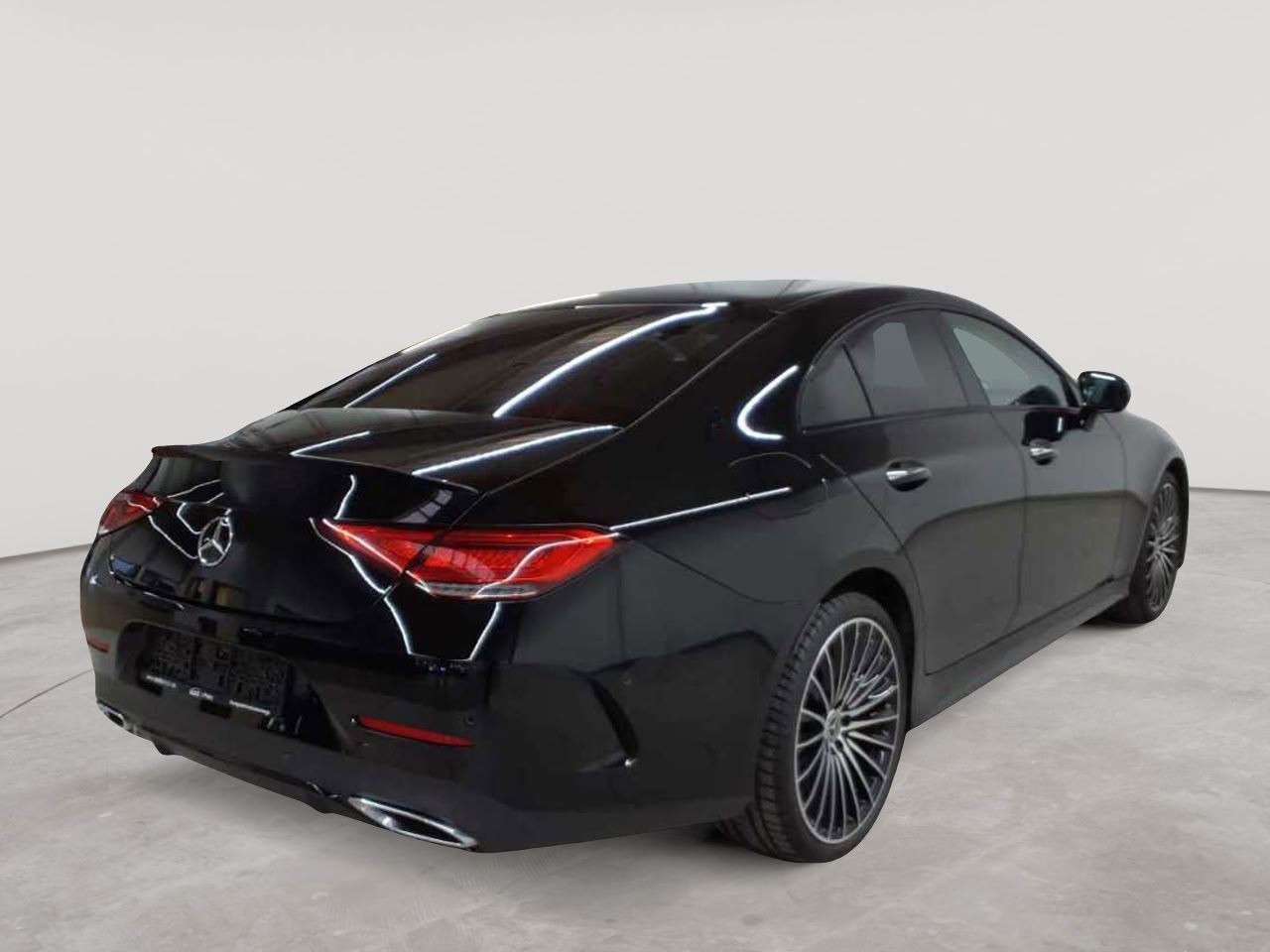 Mercedes-Benz CLS 300 d 4Matic 9G-TRONIC AMG Line 4