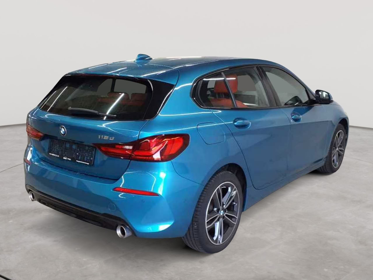 Bmw 118d Sport Line 4