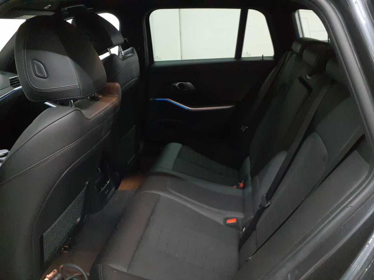 Bmw 330e Touring Aut. Sport Line 13