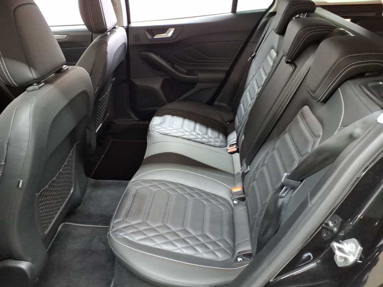 Ford Focus Turnier 1.5 EcoBlue Start-Stopp-System Aut. TITANIUM VIGNALE 13