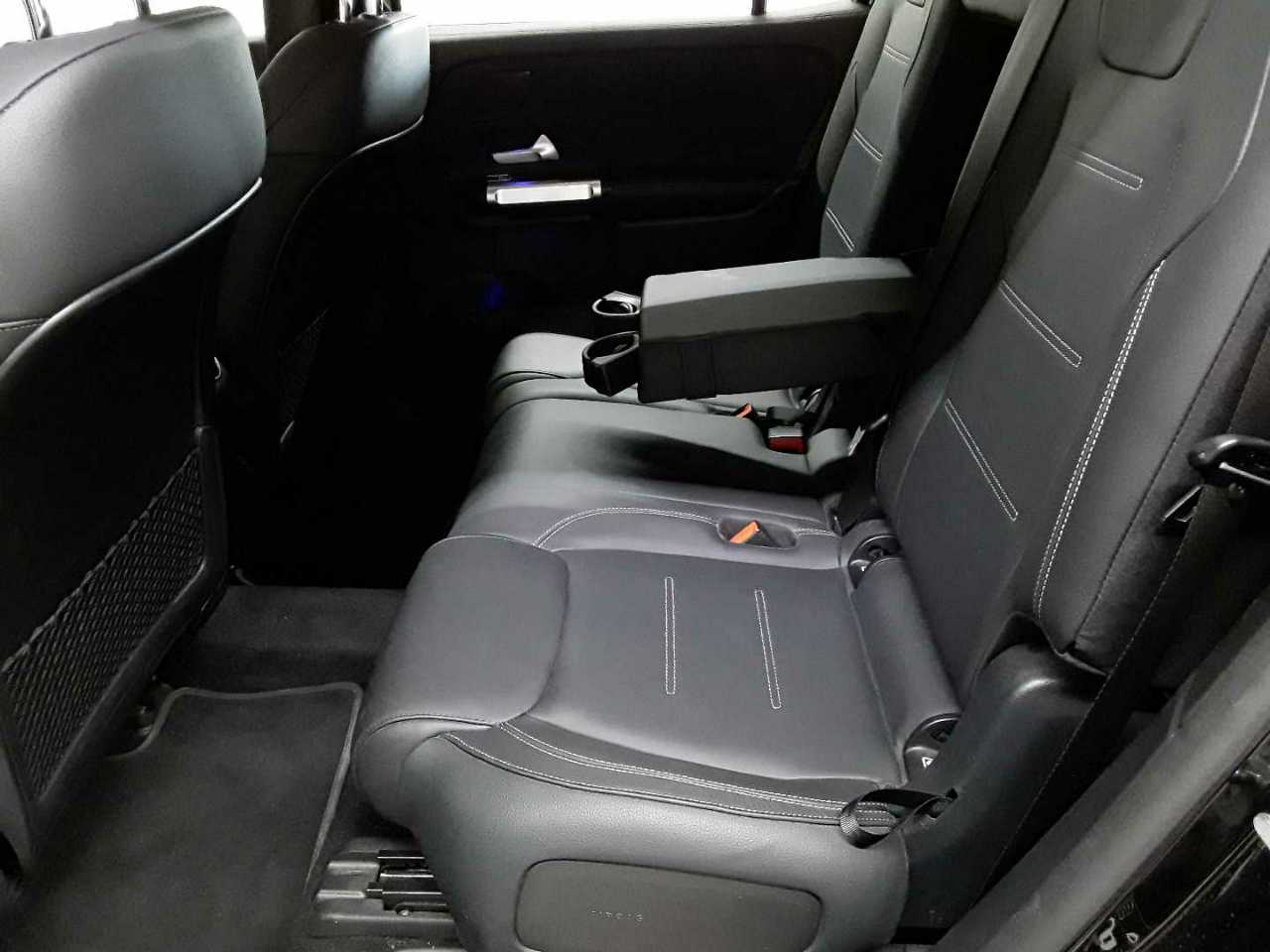 Mercedes-Benz EQB 250 AMG Line 13